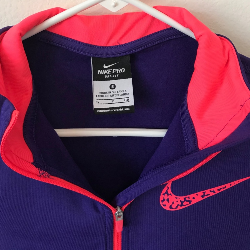 NIKE Pro Dri-Fit Hyperwarm Purple & Pink Fleece Lined 1/2 Zip Pullover Jacket. S - Picture 3 of 7